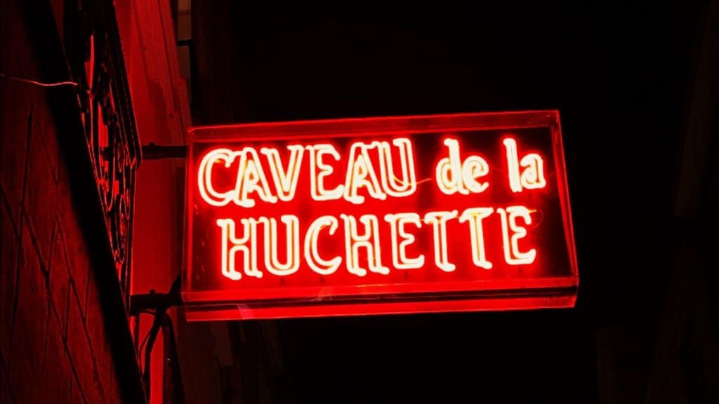 CAVEAU DE LA HUCHETTE